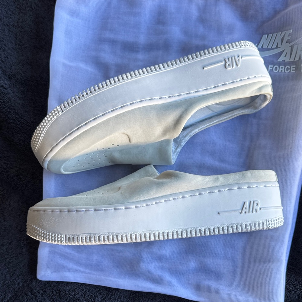 Nike Air Force 1 White Slip-On Loafers - Picture 5 of 6